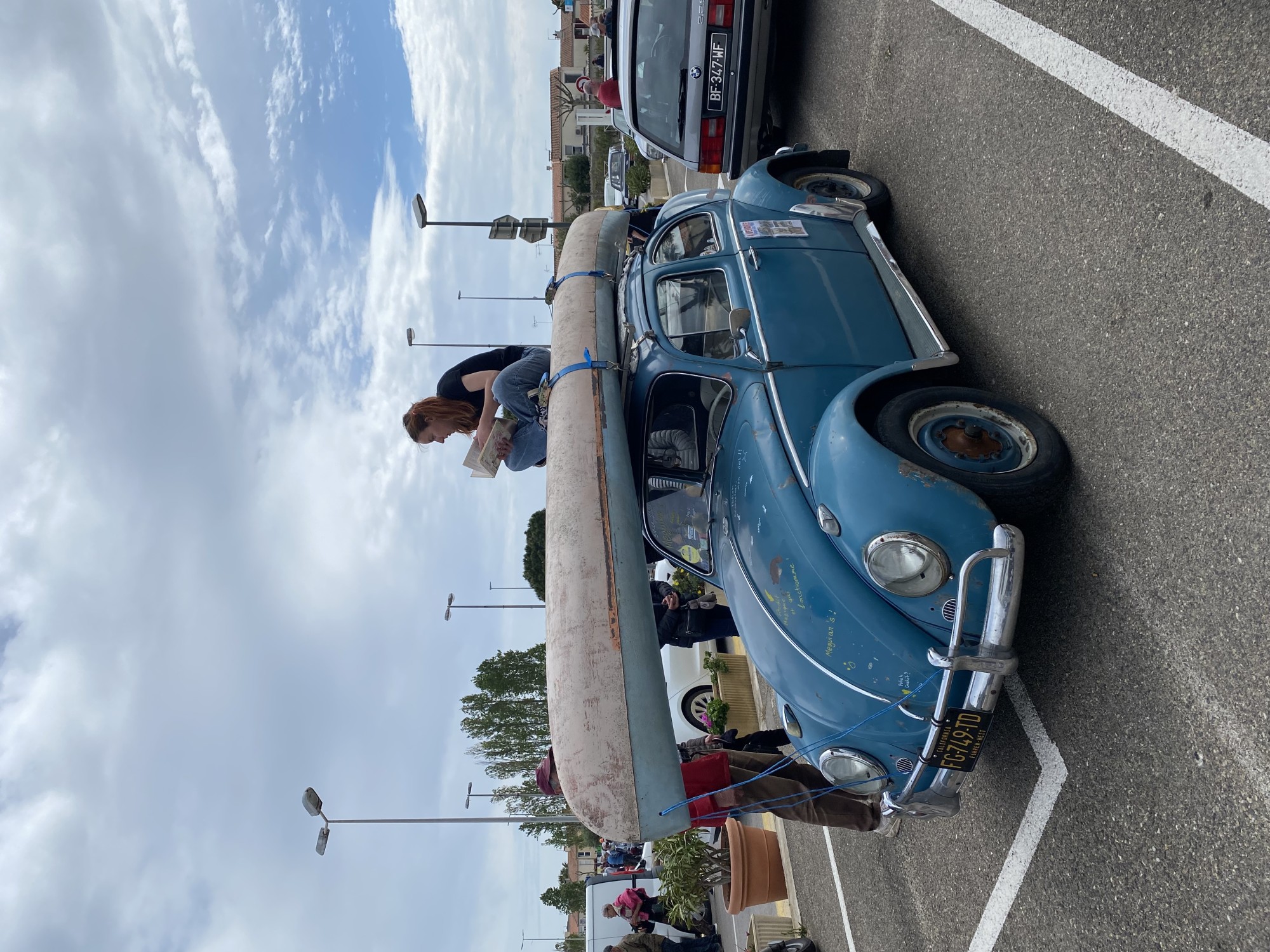 La meilleure des positions pour lire: en plein vent !