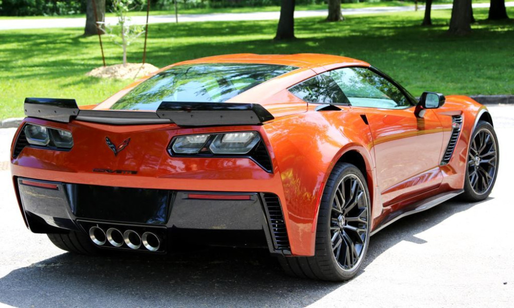 DSOM-Corvette-Z06-Rear-Right-Angle.jpg